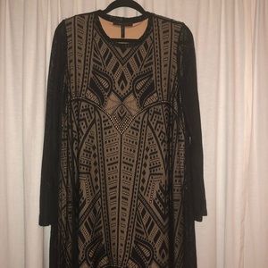 NWOT 🥂 Lace BCBG Elegant Dress 🥂